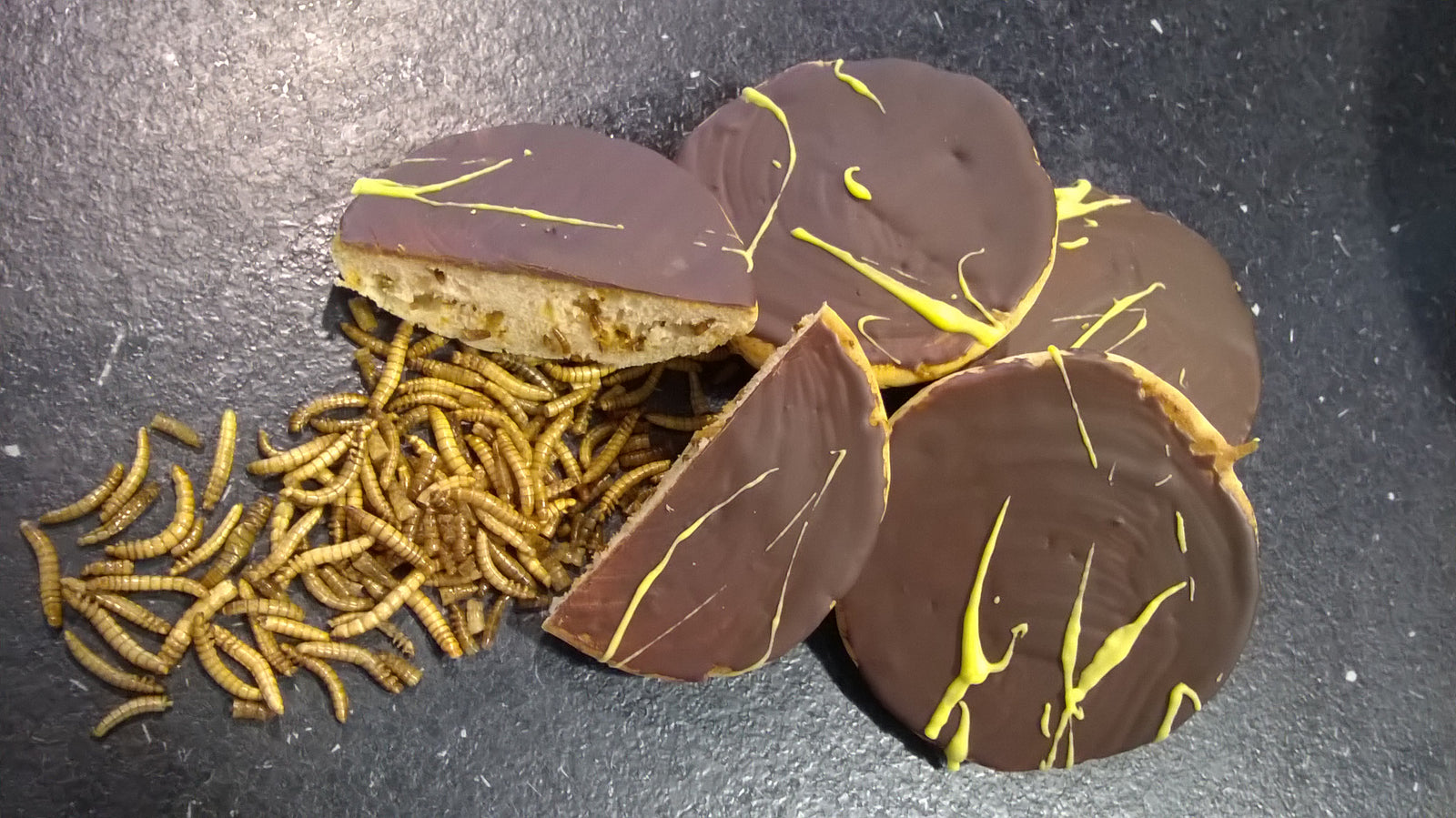 Wurm-Amerikaner | Insekten-Koch Oliver Schendzielorz